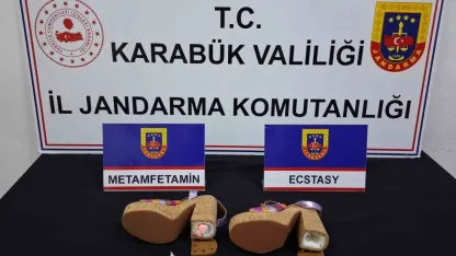 Kadın ayakkabısının topuğundan uyuşturucu çıktı