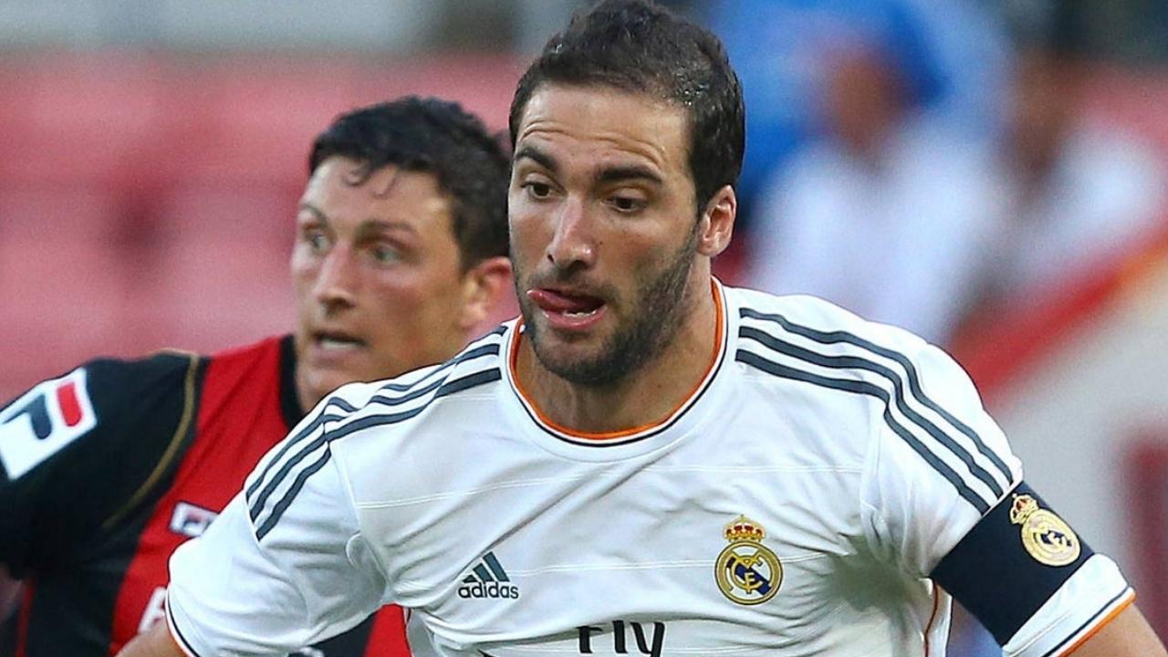 Higuain'in son halil şaşırttı!