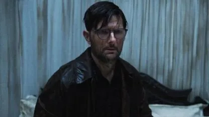 Hokum filminin konusu ne? Adam Scott başrolde!