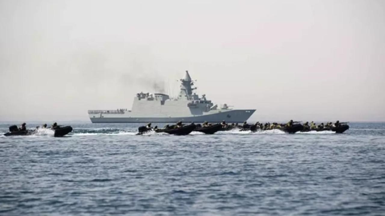 Hürmüz Boğazı’nda hareketli anlar! Güney Kore’ye ait gemide patlama