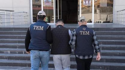 Kırmızı bültenle aranan 2 DEAŞ üyesi yakalandı
