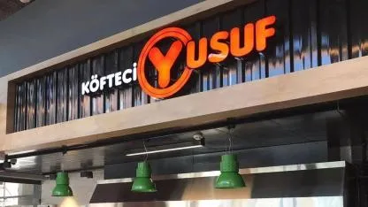 Köfteci Yusuf'un çalışma şartları gündem oldu! Kullanıcılar ikiye bölündü