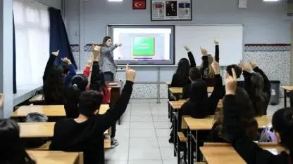 MEB öğretmen il içi isteğe bağlı yer değiştirme başvurusu ne zaman nasıl yapılır?