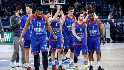 Pablo Laso dönemi sona eriyor! Anadolu Efes yeni koçu kim olacak?