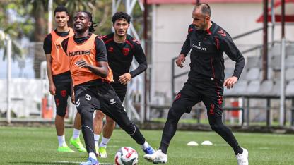 Samsunspor Başakşehir maçı hazırlıklarına başladı