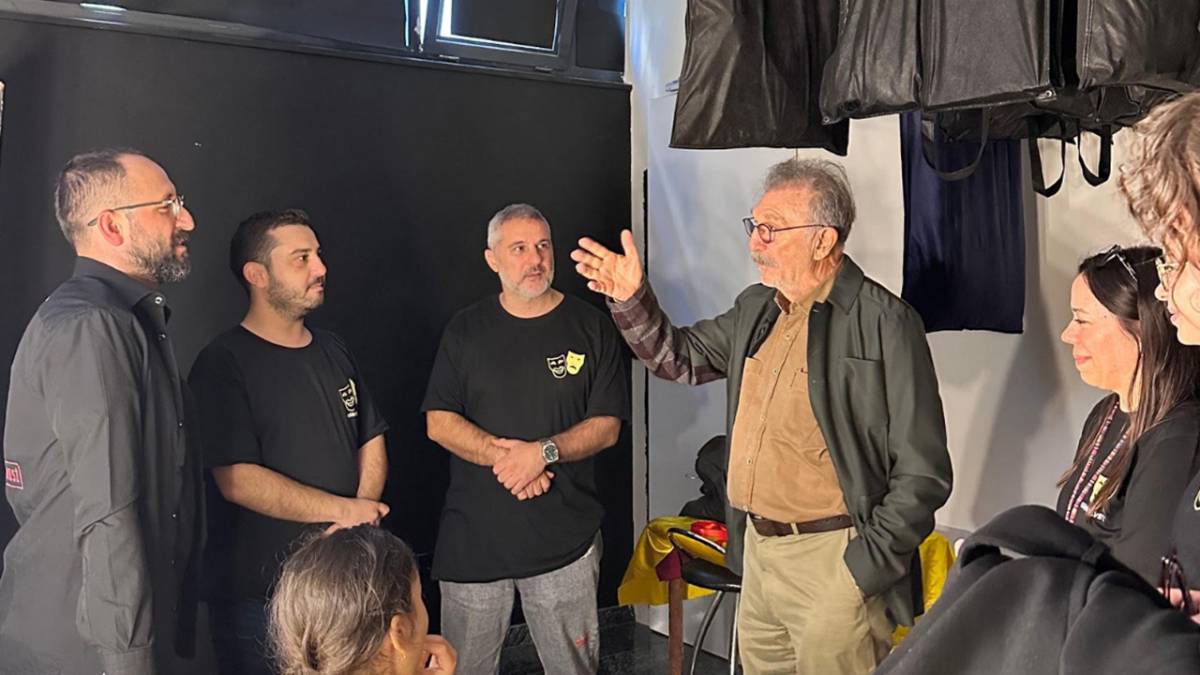 Hayal Atölyesi Tiyatrosu’ndan gurur dolu açılış