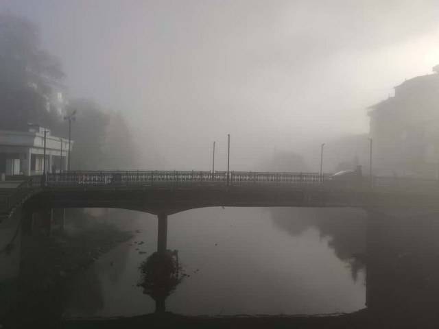 Terme sis altında kaldı: Görüş mesafesi düştü