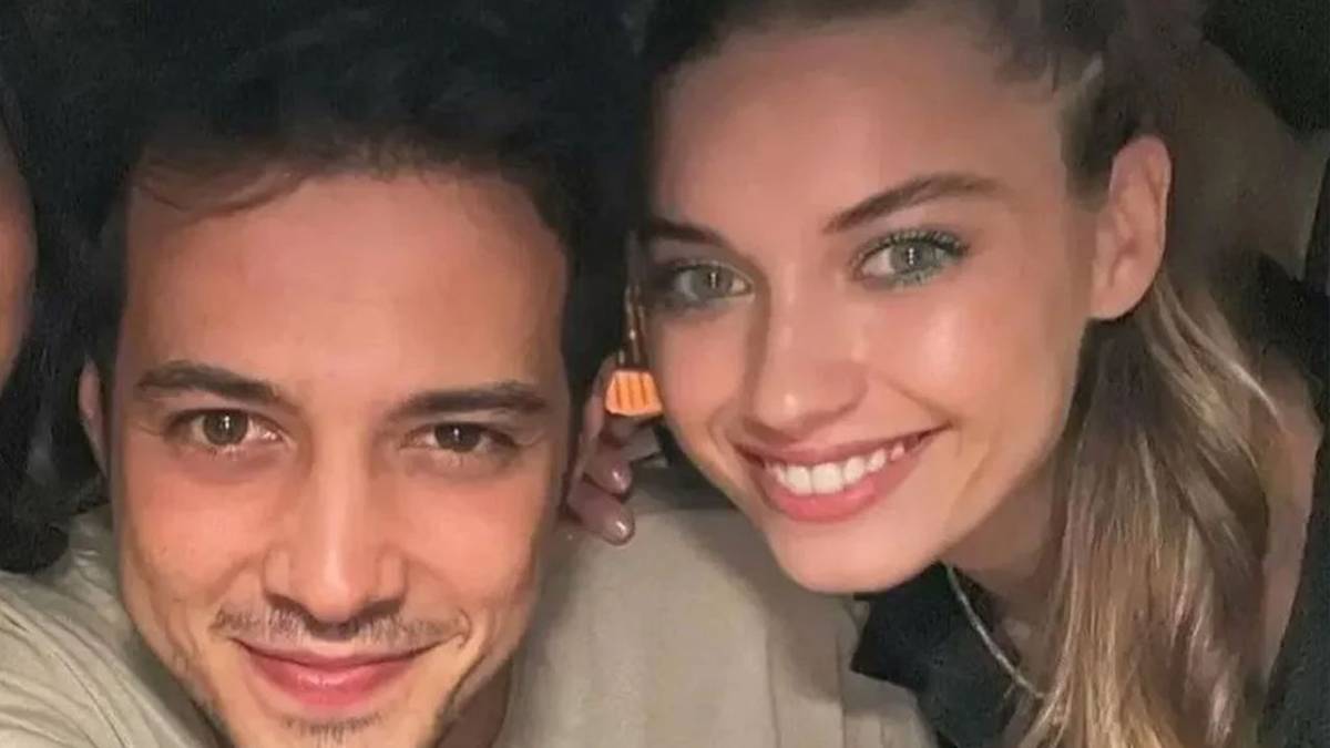 Afra Saraçoğlu ile Mert Ramazan Demir ayrıldı mı?