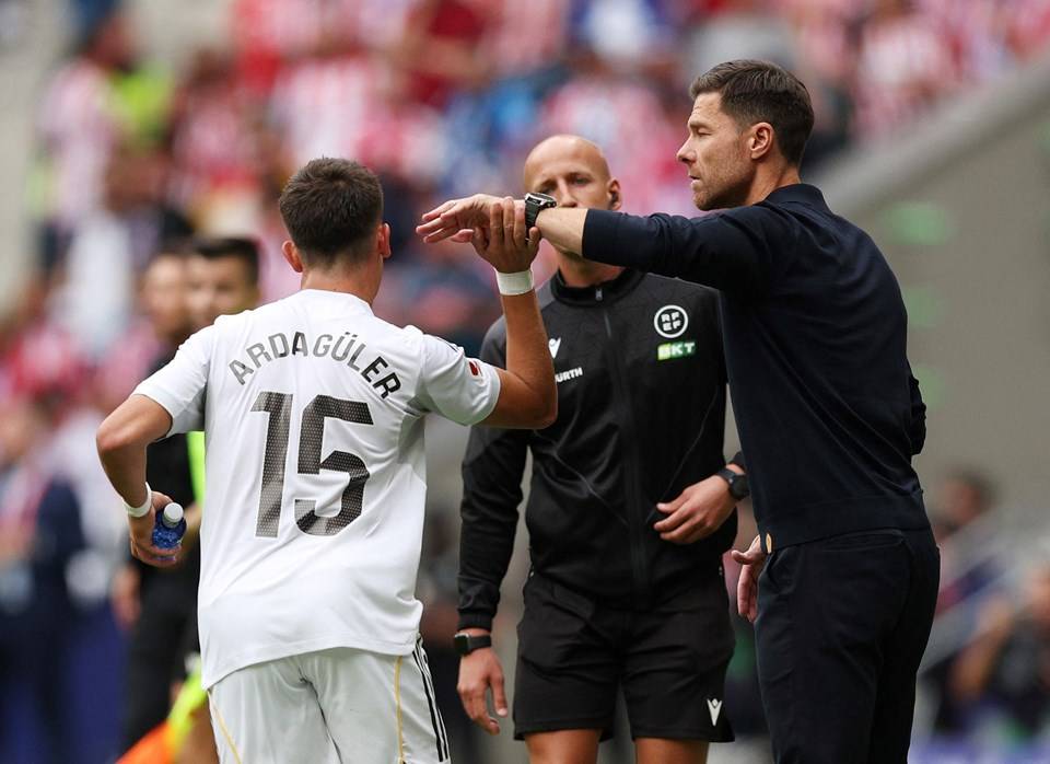 Dünya devi Arda Güler'i istedi, aldığı cevapla anında masadan kalktı: Florentino Perez devreye girdi!