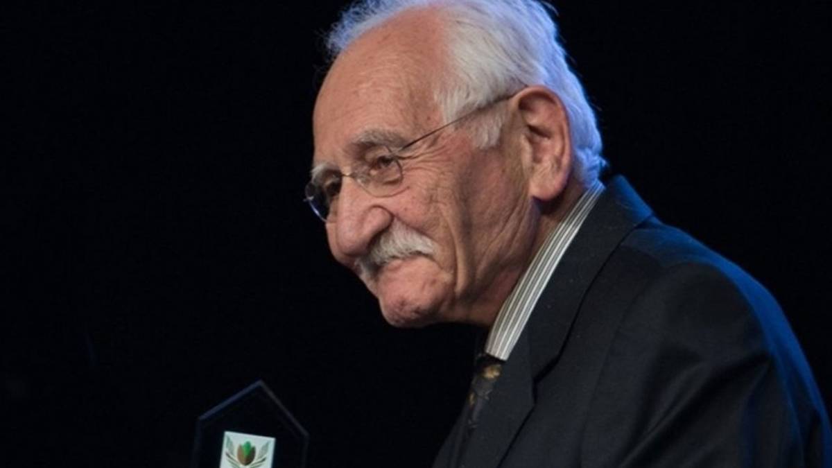 Sanatçı Arif Erkin Güzelbeyoğlu son yolculuğuna uğurlandı