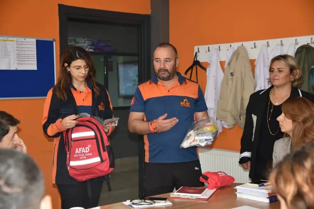 Atakum'da öğrencilere ‘Afet Bilinci Eğitimi’ verildi