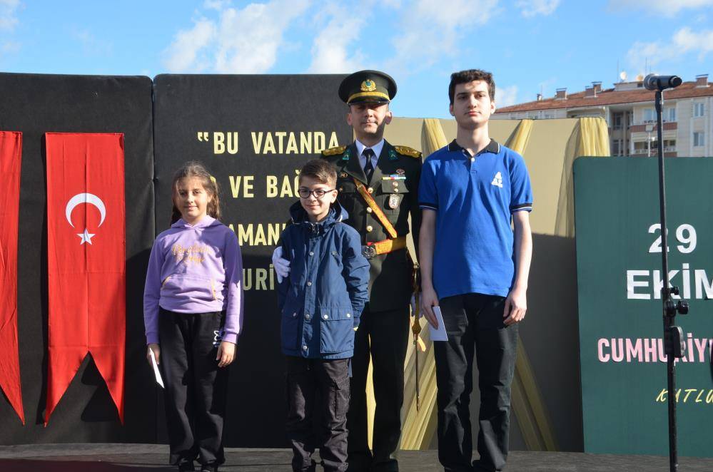 Bafra'da 29 Ekim coşkuyla kutlandı