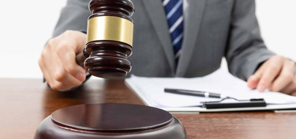 Samsun'da iş arkadaşının fotoğrafını gizlice çekmek suç sayıldı! Yargıtay'dan emsal kara