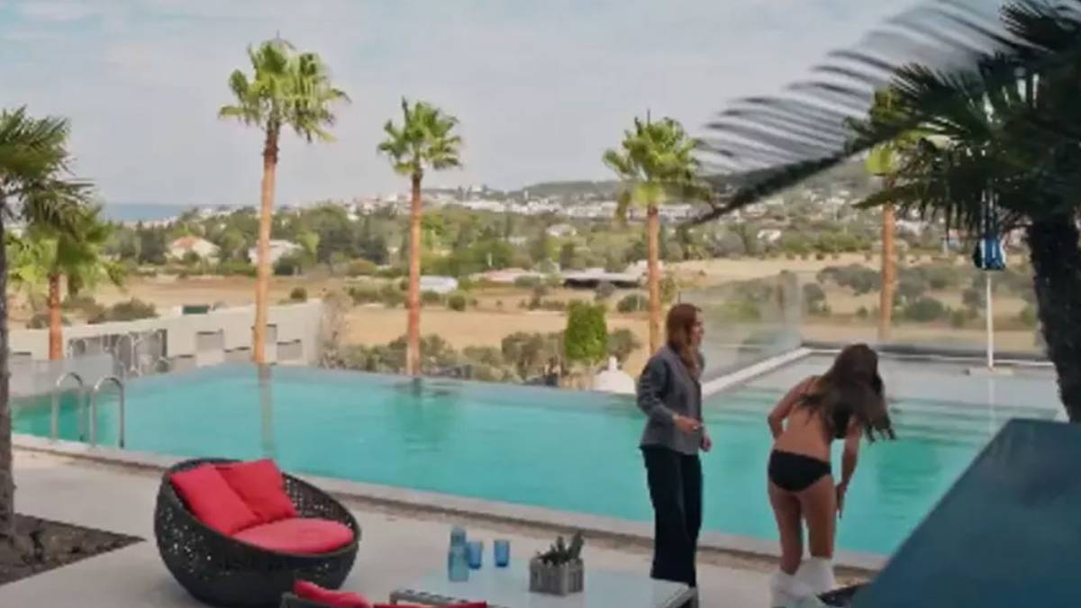 Ben Leman'ın Şahika'sı Duygu Sarışın'ın kimdir? Kaç yaşında?