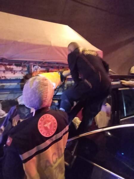 Feci kaza! 1 ölü, 4 yaralı