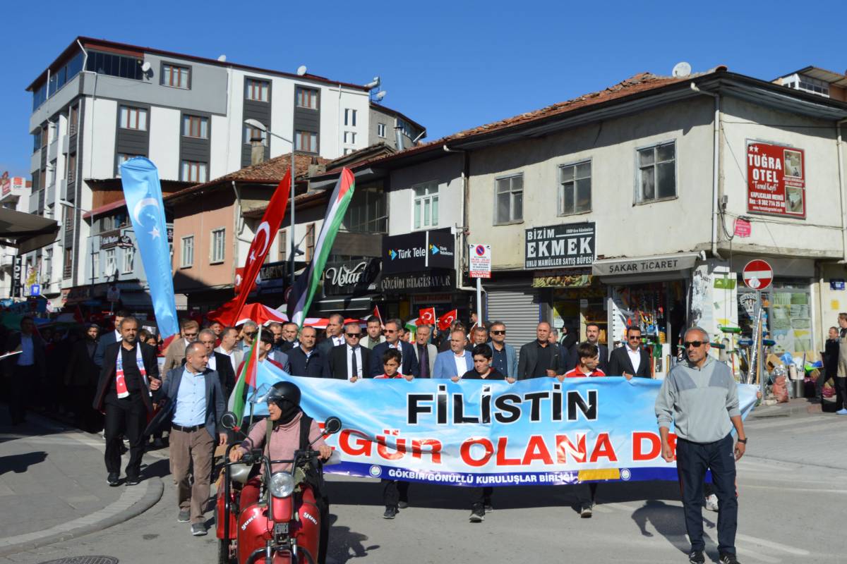 Samsun'da 'Nehirden denize özgür Filistin' yürüyüşü yapıldı