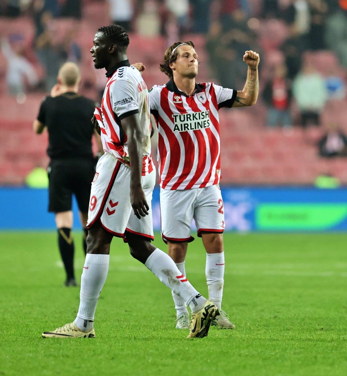 Samsunsporlu Holse: 'Grup aşamasına çok iyi bir başlangıç yaptık'