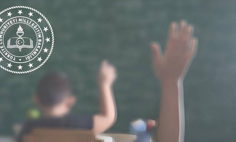 28 Ekim'de okullar tam gün mü tatil olacak?