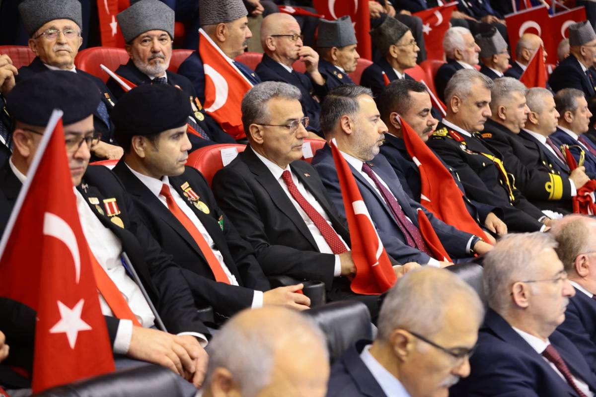 İlkadım Belediye Başkanı İhsan Kurnaz: Cumhuriyetimizin 102. yılını coşkuyla kutladık