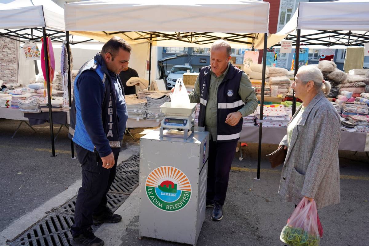İlkadım Zabıtası'ndan yeni uygulama: ‘Semt pazarlarına belediye tartısı’