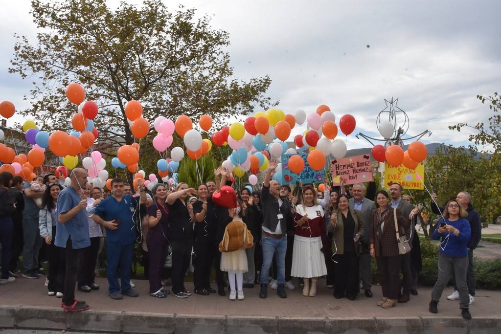 OMÜ’de lösemiyi yenen Kübranur’un mutluluğu gökyüzüne taşındı