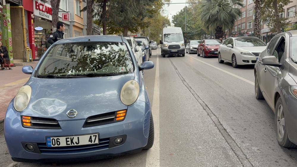 Samsun'da otomobil yayalara çarptı