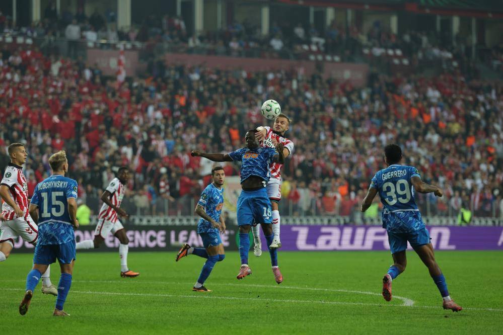 Samsunspor, Dinamo Kiev'i farklı mağlup etti