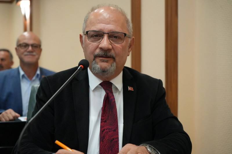 Samsun Büyükşehir Belediyesi meclis toplantısında, yeni stat tartışması!