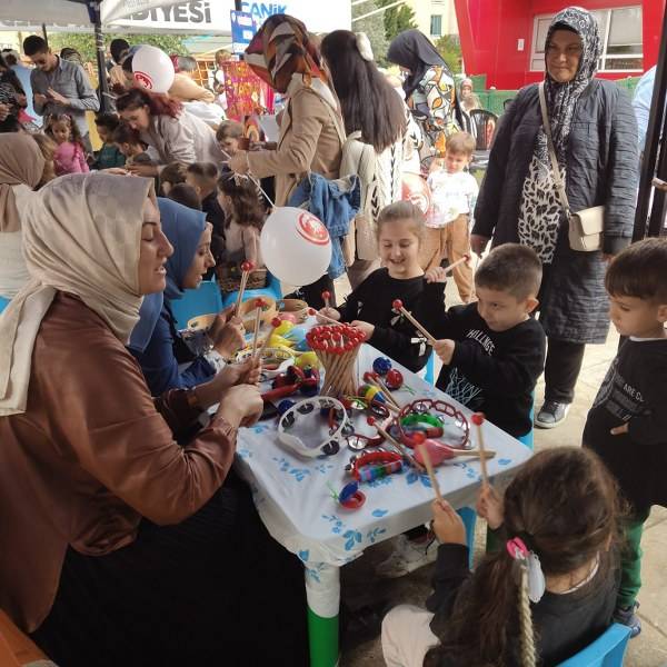Samsun Canik'te Okul Öncesi Şenliği! Minikler hem eğlendi hem öğrendi