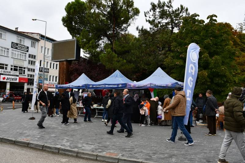 Samsun'da Filistiler için Hayır Çarşısı açıldı