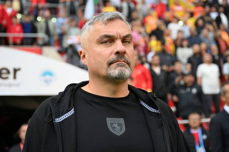 Samsunspor Teknik Direktörü Reis: Takımımla gurur duyuyorum