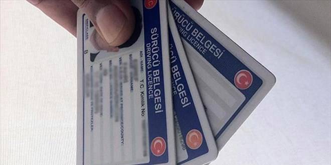 Eski tip ehliyetler için son gün yaklaşıyor! Sakın kaçırmayın