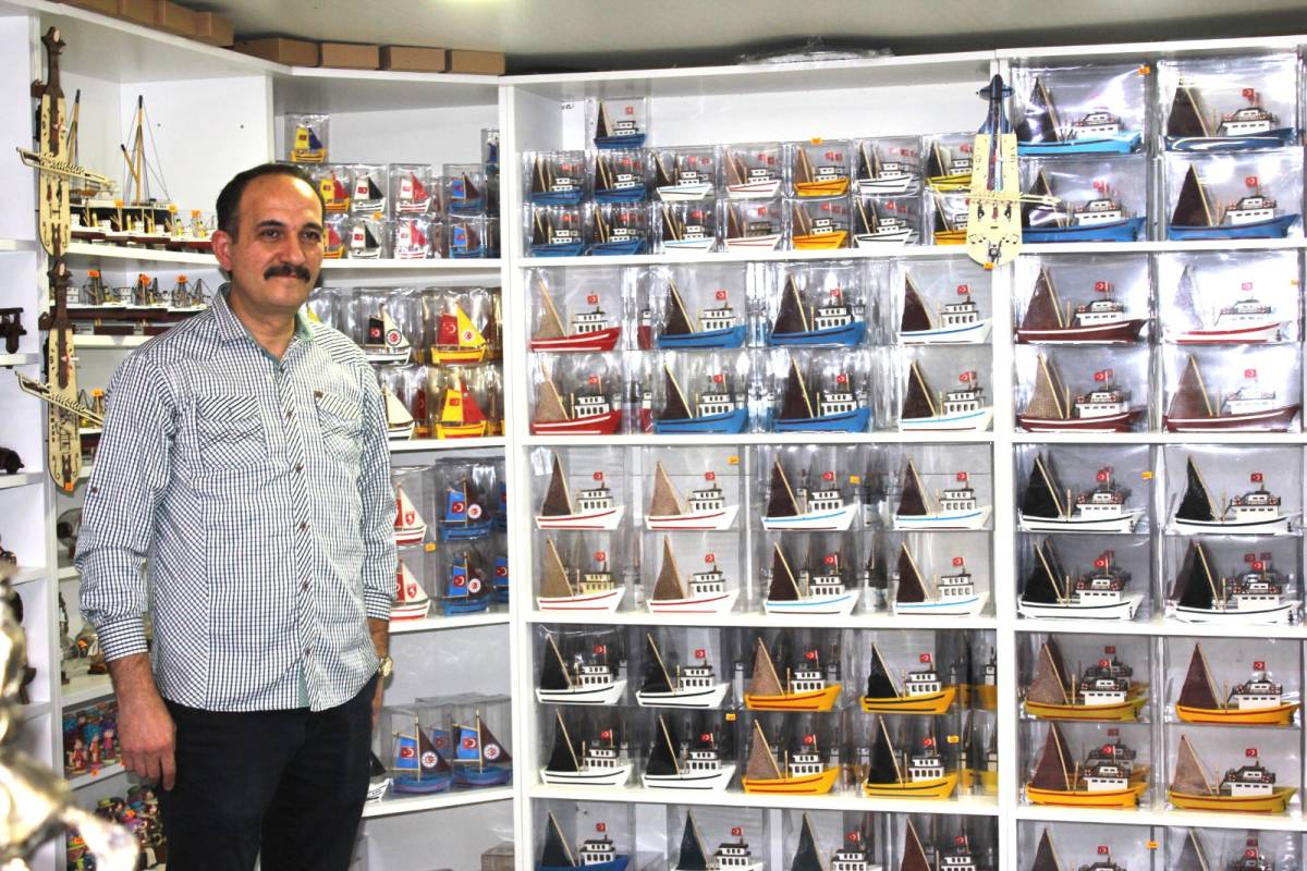 Karadeniz’in takalarını Samsun'da minyatürle yaşatan sanatçı