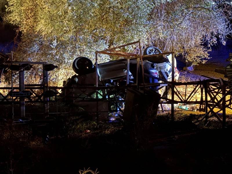 Takla atan otomobil şarampole yuvarlandı! 1 ölü, 2 yaralı