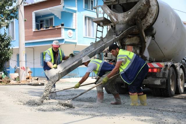 Samsun Büyükşehir Belediyesi'nin yol hamlesi hız kesmiyor