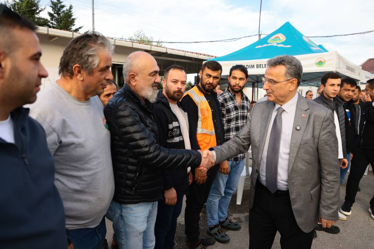 İlkadım Belediye Başkanı Kurnaz: Çalışkan saha personellerimiz, gücümüze güç katıyor