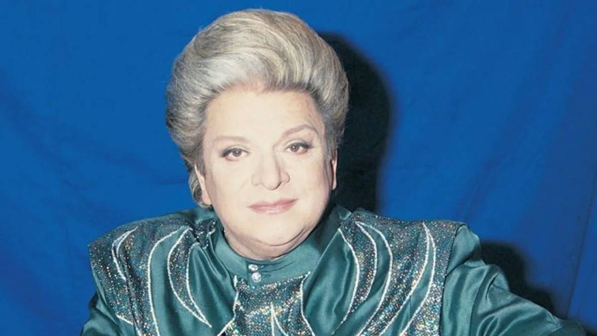 Zeki Müren filmi çekilcek mi? Zeki Müren filmiyle ilgili son durum ne?