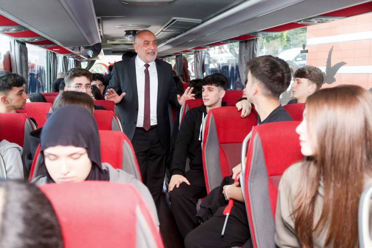 Canik Belediyesi Tüm Gençleri Çanakkale'ye Gönderiyor