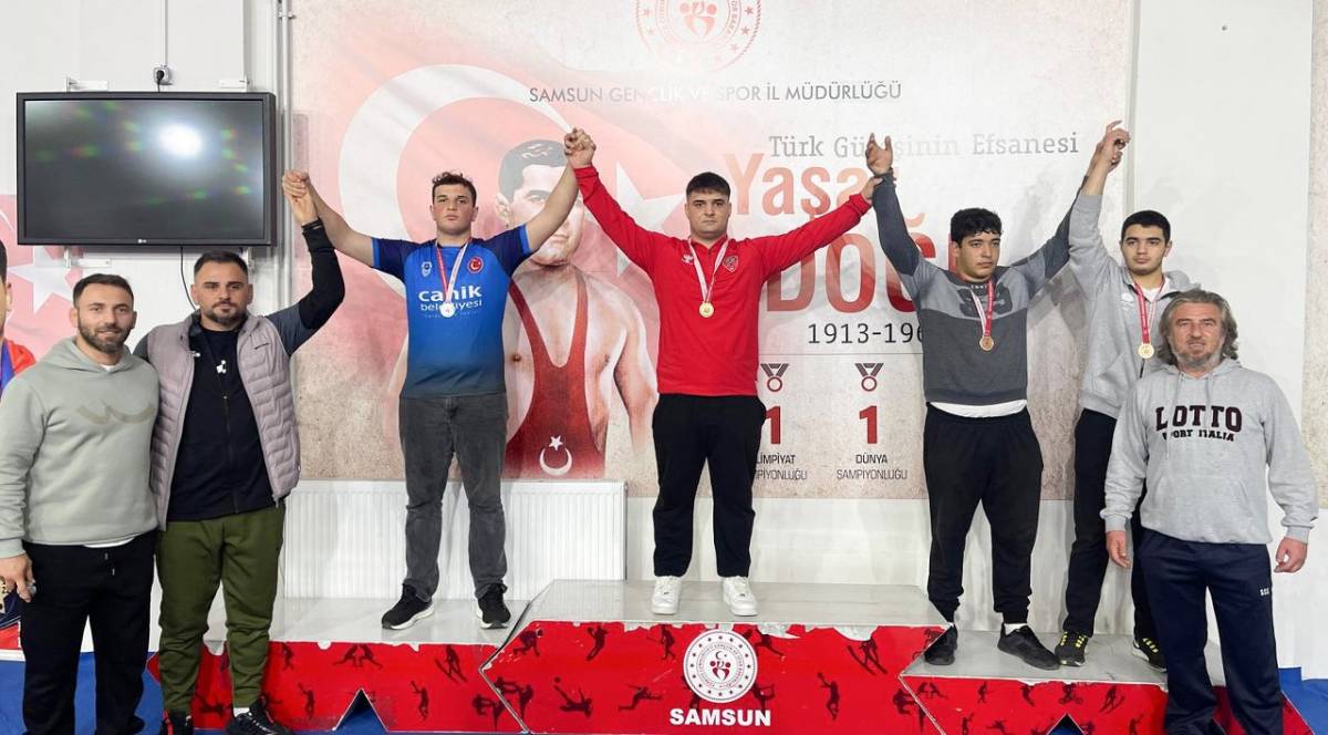 Canik Belediyesporlu sporculardan Samsun'da şampiyonaya damga vurgu