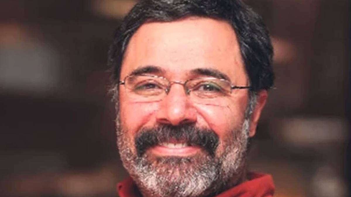 Ahmet Ümit kimdir? Ahmet Ümit nerelidir?