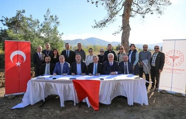 Samsun'da sağlık altyapısı genişliyor: İki önemli projede ilk adım atıldı