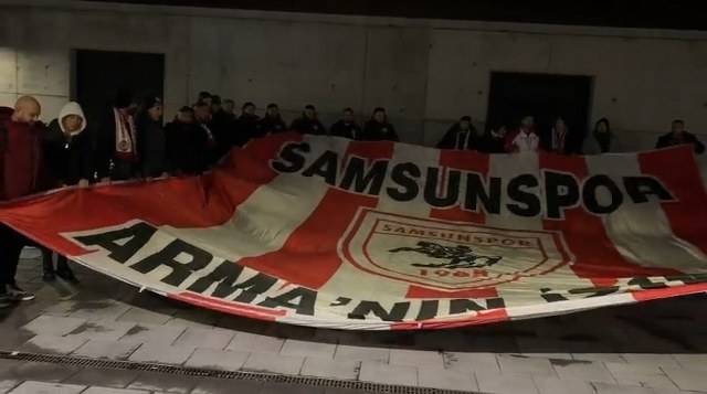 Samsunspor taraftarları İzlanda’da