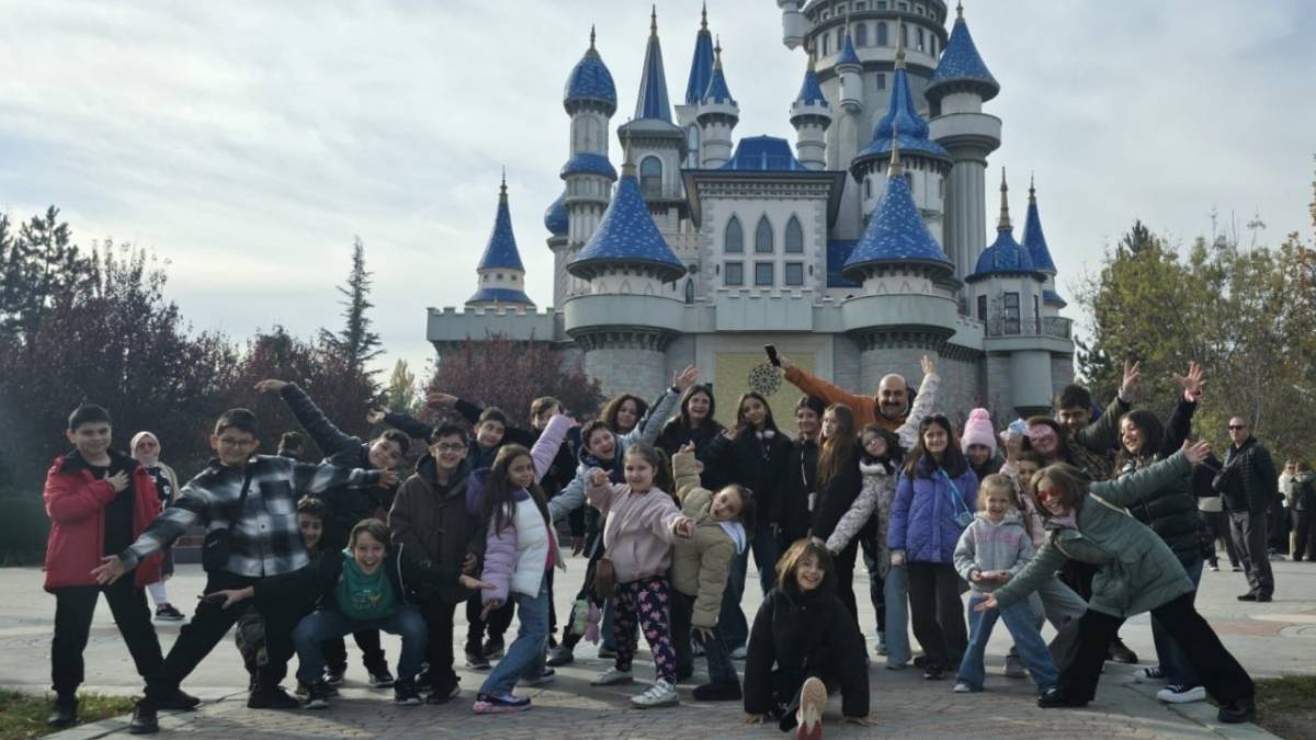 Samsunlu çocuklar Eskişehir’i mest etti