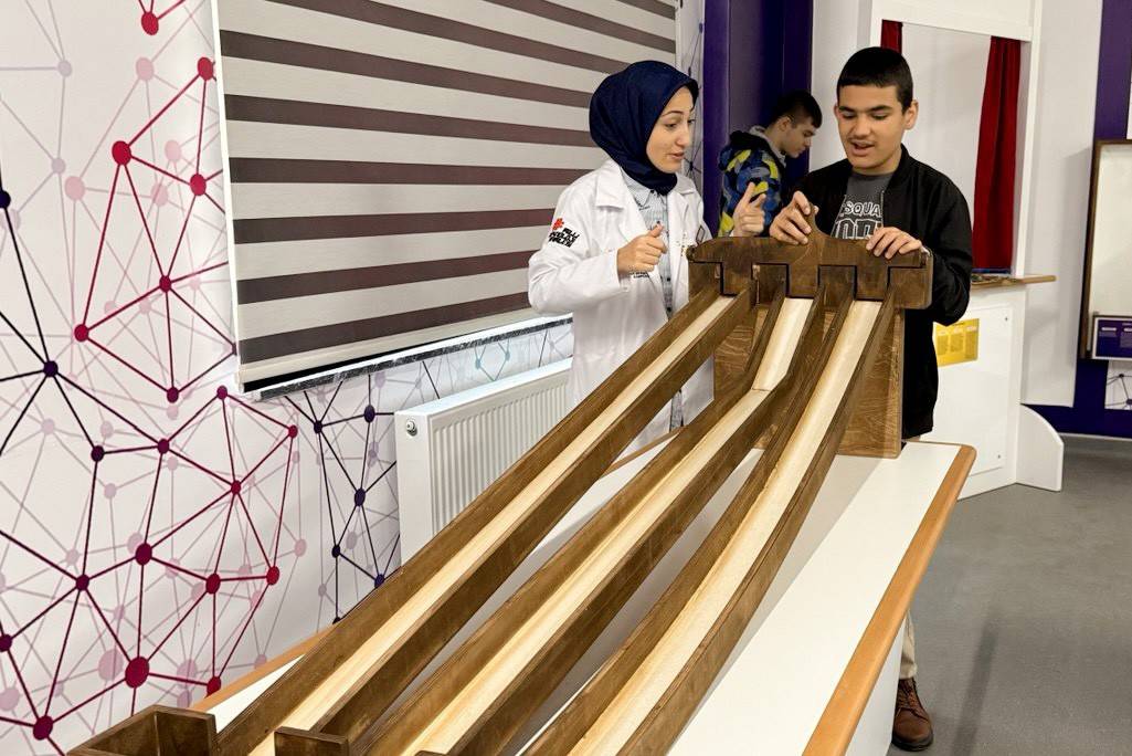 Özel öğrenciler Canik'te bilimle tanıştı