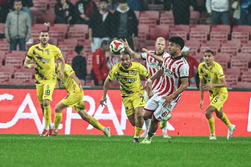 Eyüp Aydın, Samsunspor formasıyla ilk maçına çıktı