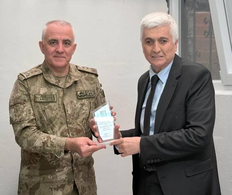 Samsun Garnizon Komutanı Ala’dan görme engellilere yakın ilgi