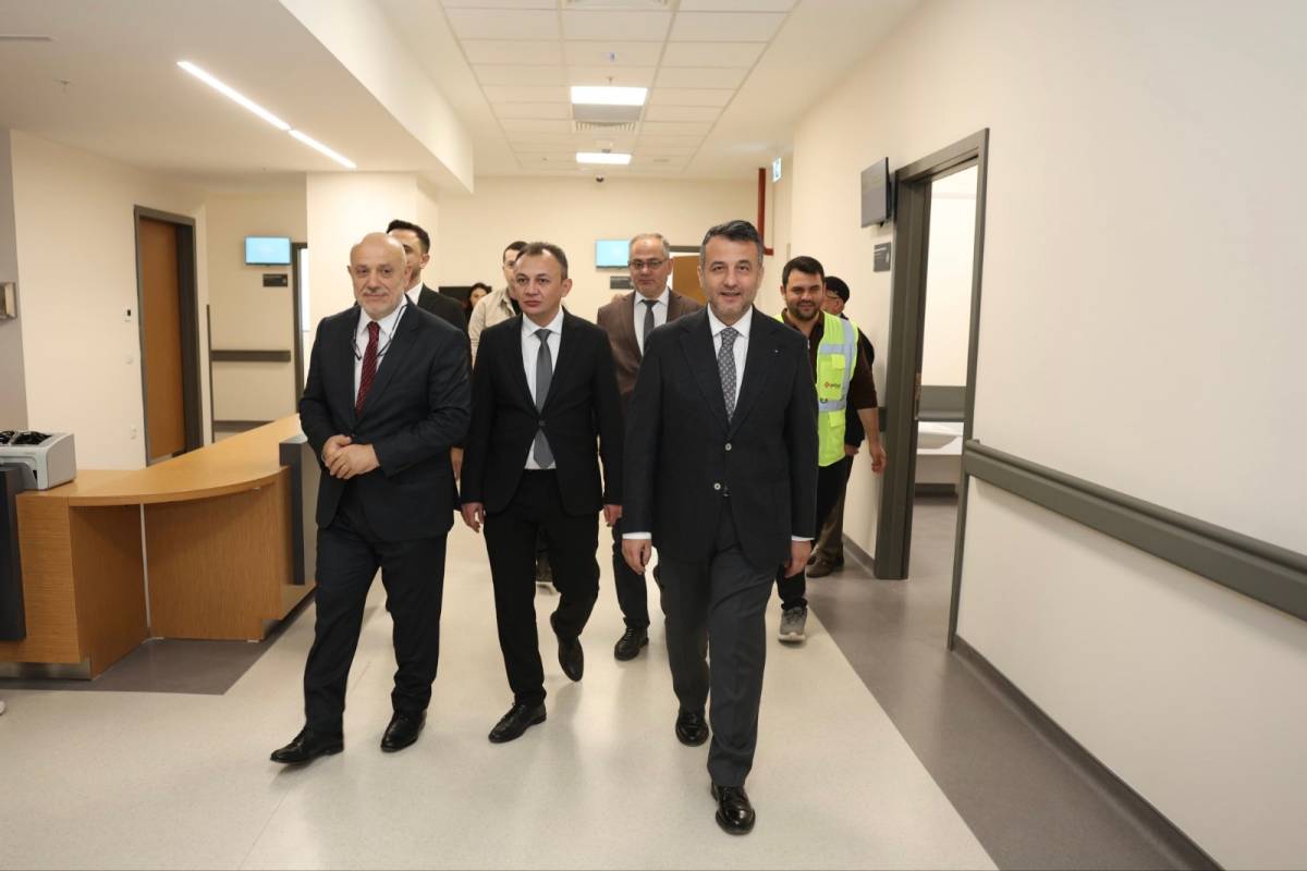 Samsun Büyükşehir Belediye Başkanı Doğan'dan Şehir Hastanesi'ne ziyaret