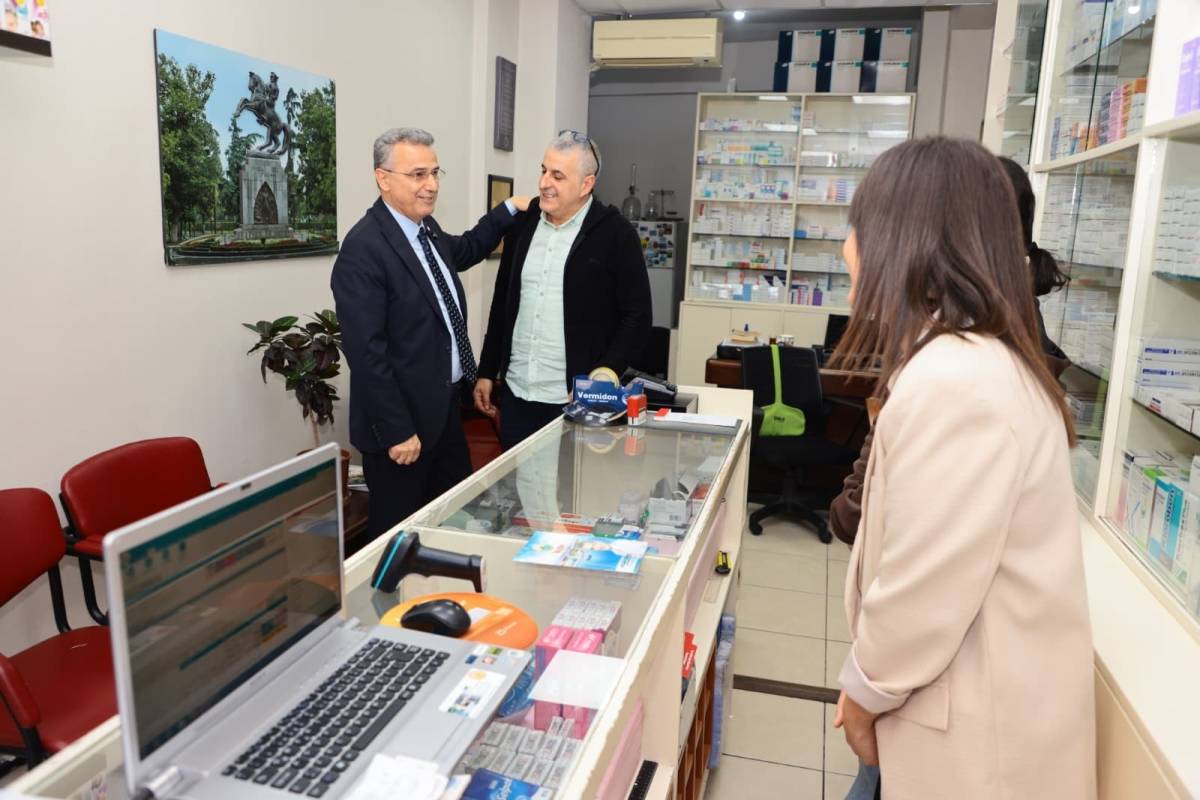 İlkadım Belediye Başkanı İhsan Kurnaz: Esnafımızın kapısını çalıyor gönüllere dokunuyoruz