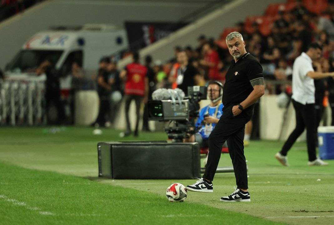 Reis'ten Samsunspor ile yeni sözleşmeye açık kapı! Türkçe öğrenmeye başladı