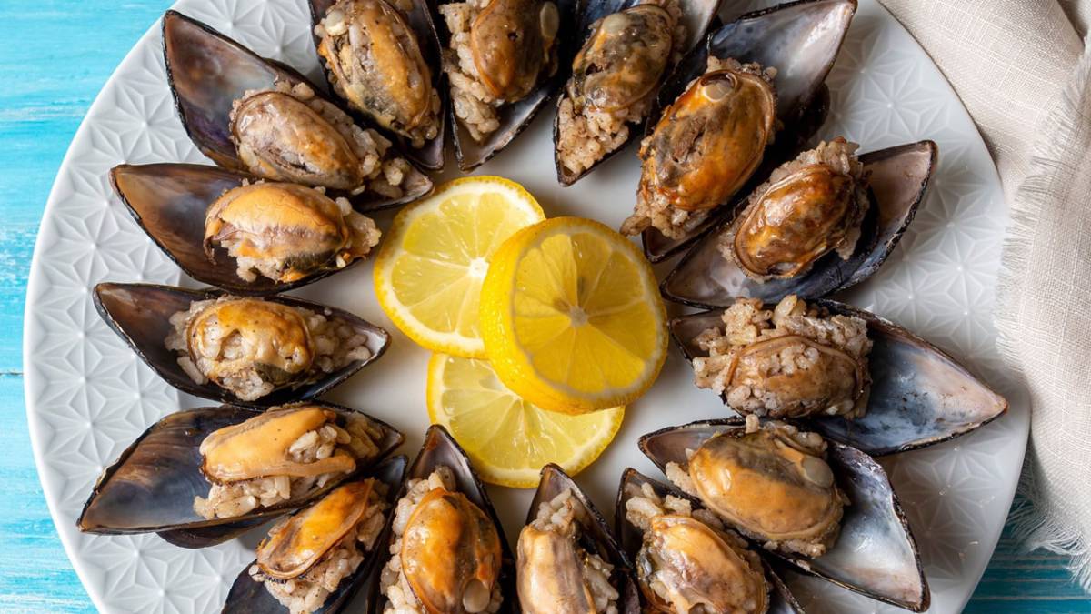 İstanbul'da 2 kardeş zehirlenme belirtisiyle hastaneye kaldırıldı